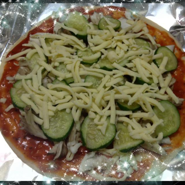 蘑菇黄瓜披萨的做法 步骤3