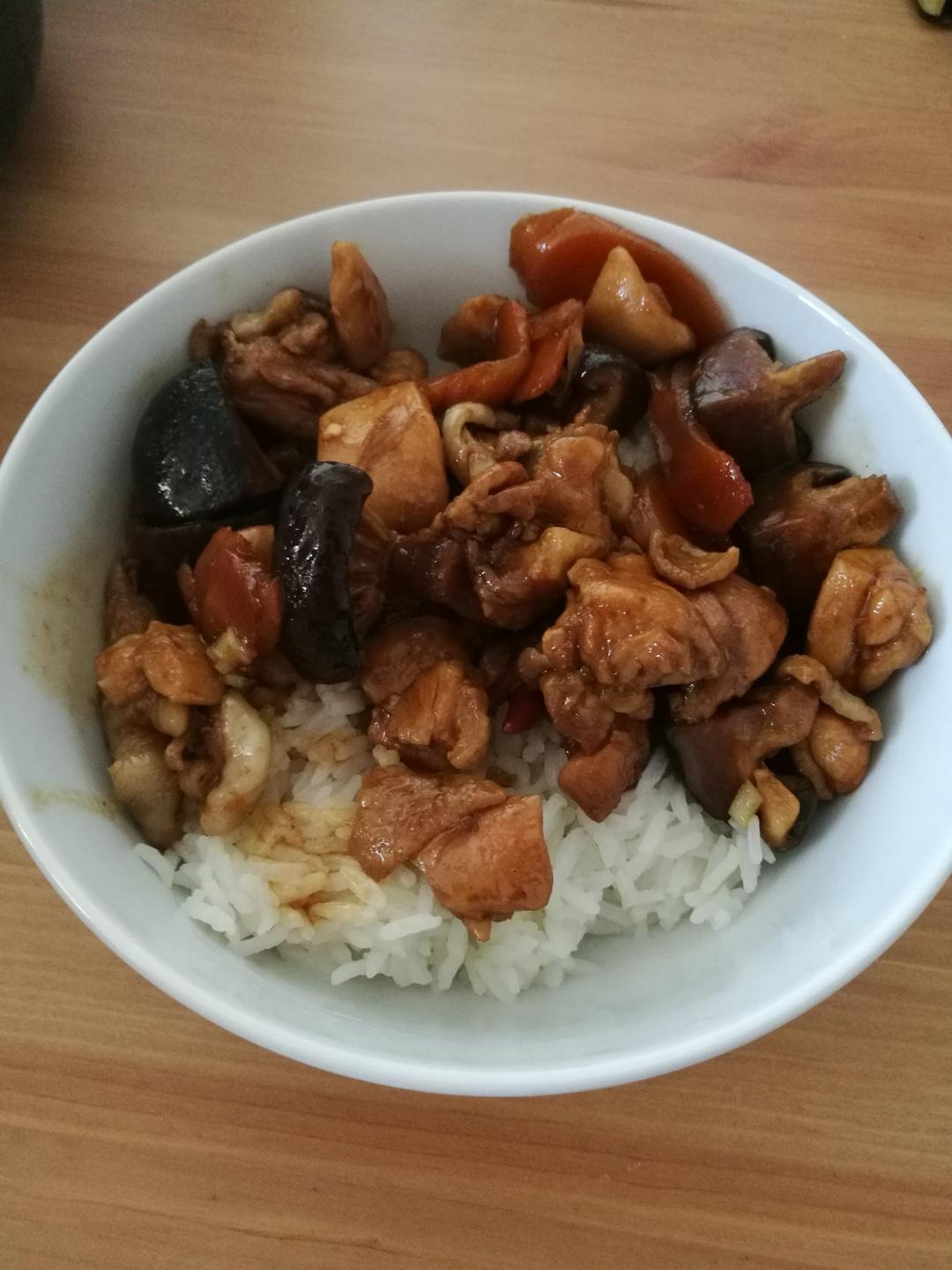 秒杀饭馆味道的【黄焖鸡米饭】