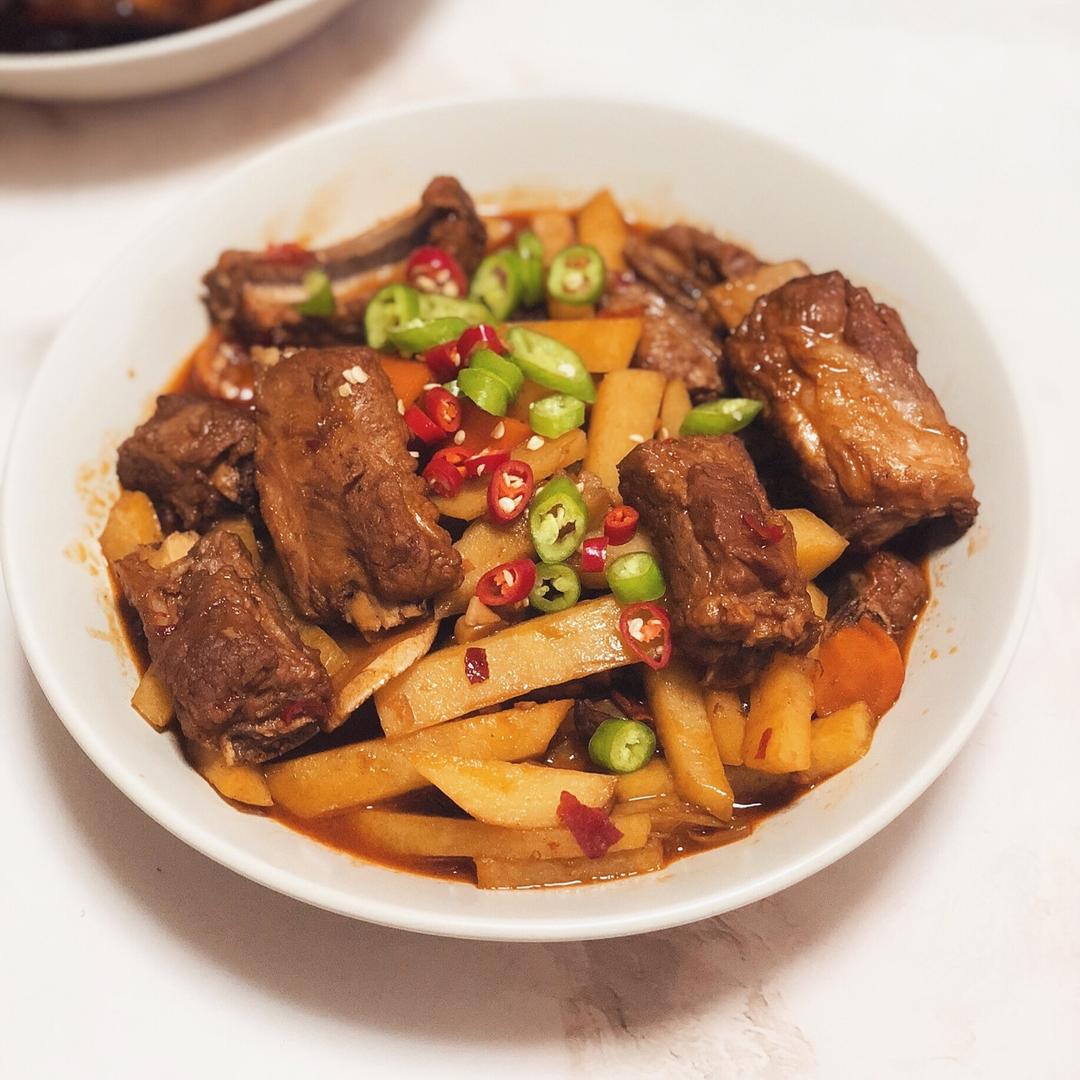 川味土豆辣排骨