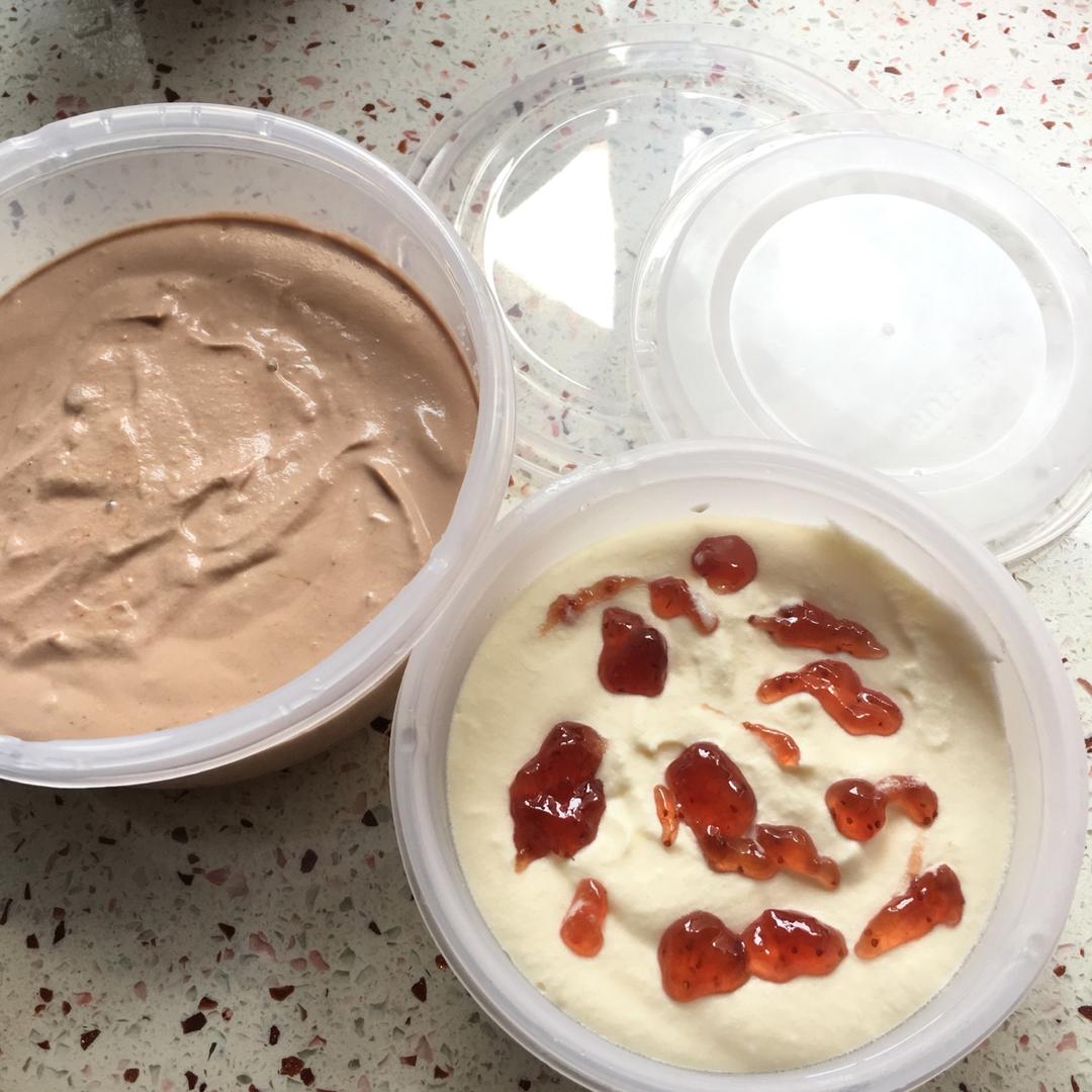 稍微简单的蛋奶味冰激凌雪糕