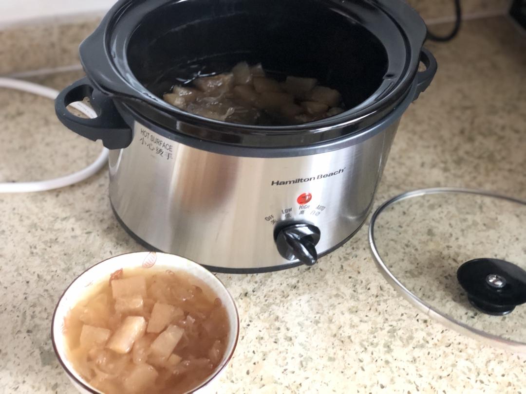 银耳冰糖炖雪梨|亲民版燕窝