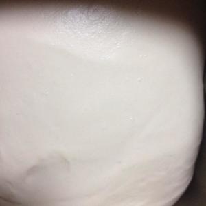 无油酸奶小长条面包的做法 步骤1