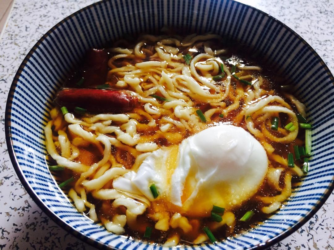 最美不过那碗阳春面