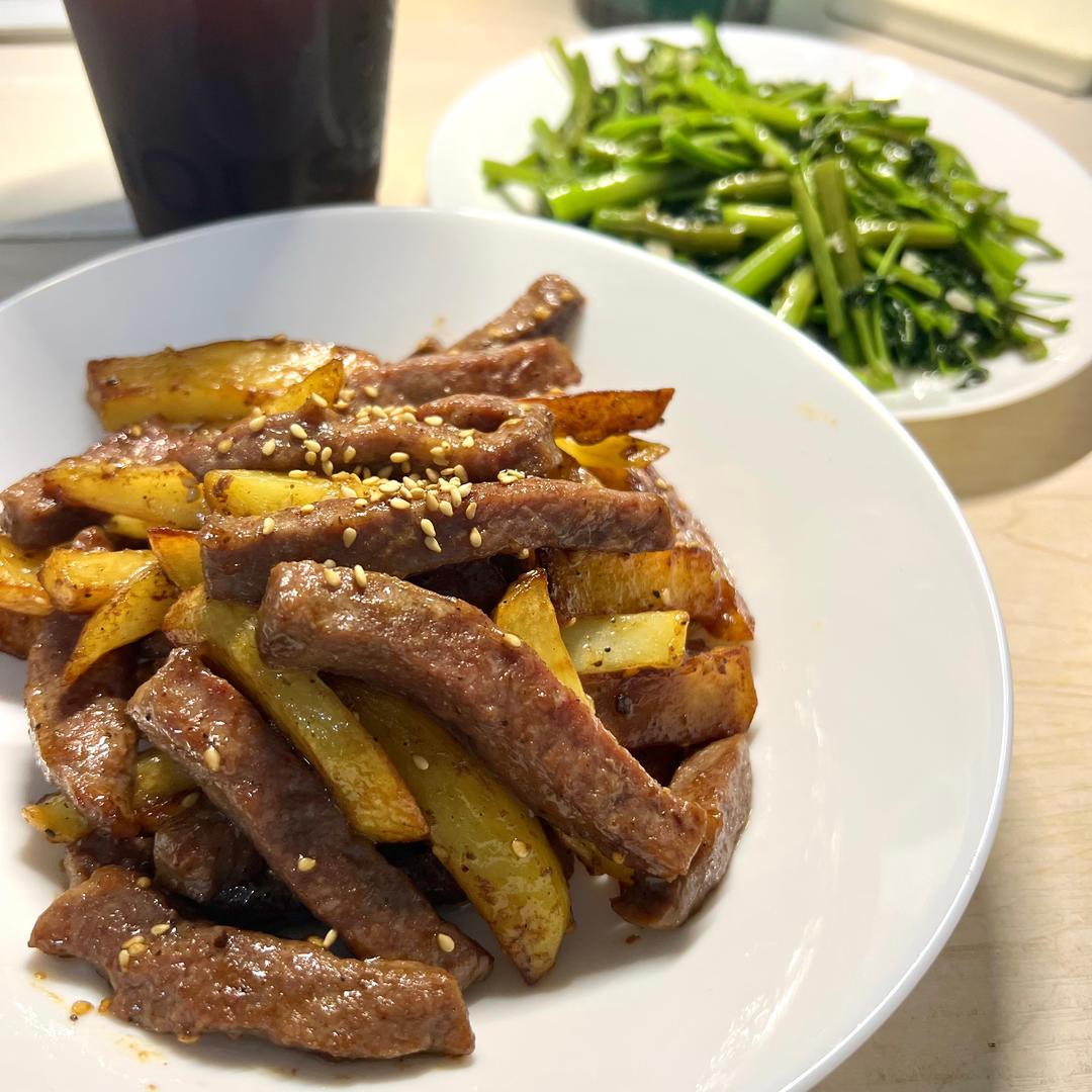 嫩滑多汁‼️一口就上瘾的㊙️牛排土豆煎锅