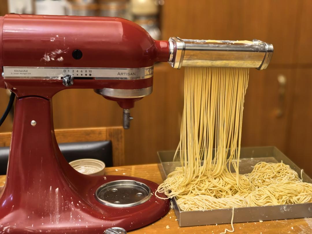 自制鲜面条｜鸡蛋面｜厨师机压面条