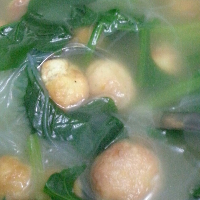 豆腐素丸子菠菜汤