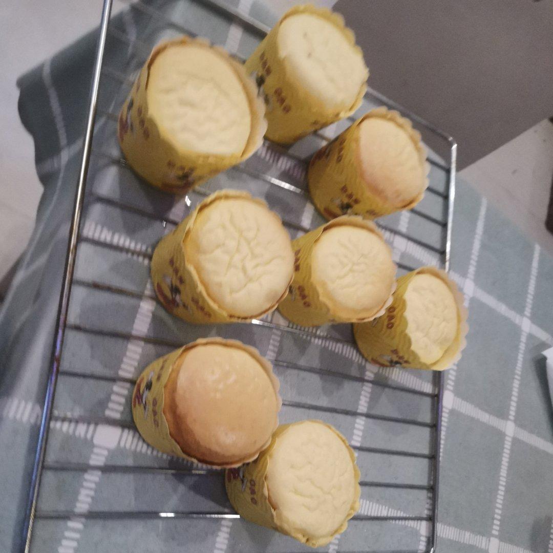 纸杯蛋糕 8寸戚风蛋糕的量
