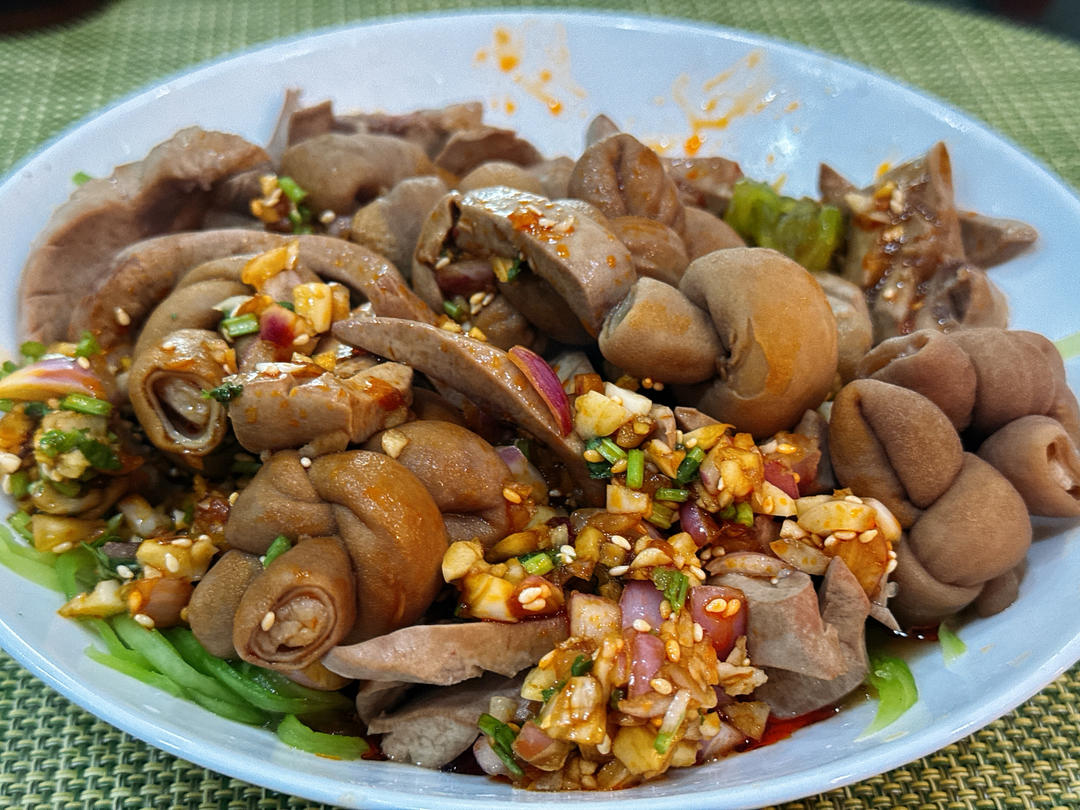厨师长教你：“红油腰花”的家常做法，口感和味道都很赞，收藏了