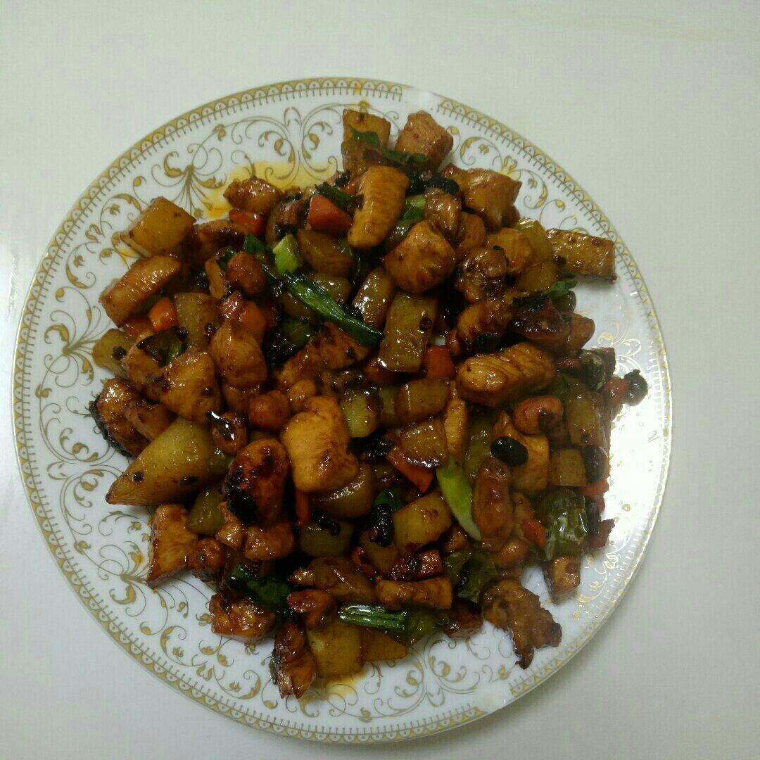 宫爆鸡丁（土豆控）