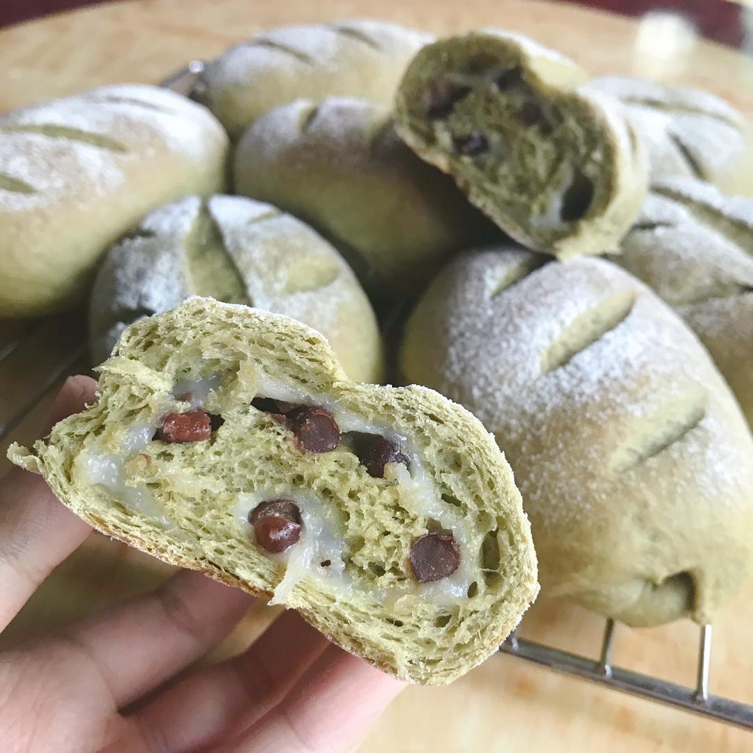 抹茶麻薯红豆软欧包