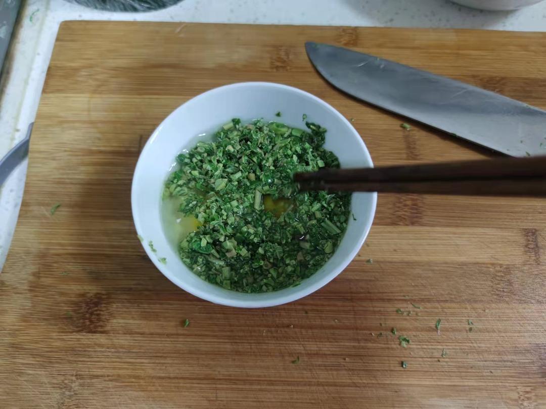 韭菜盒子【3月北鼎珐琅铸铁锅食谱】