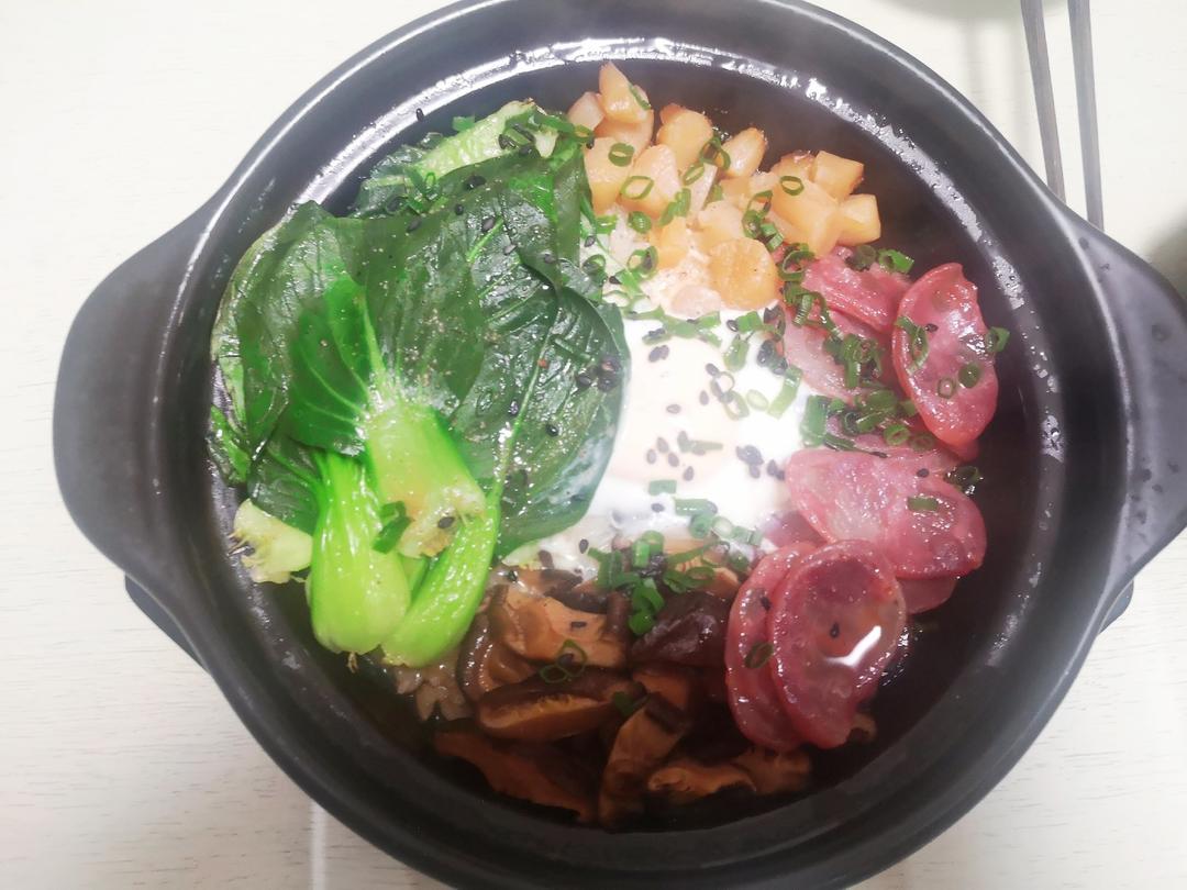 香肠煲仔饭