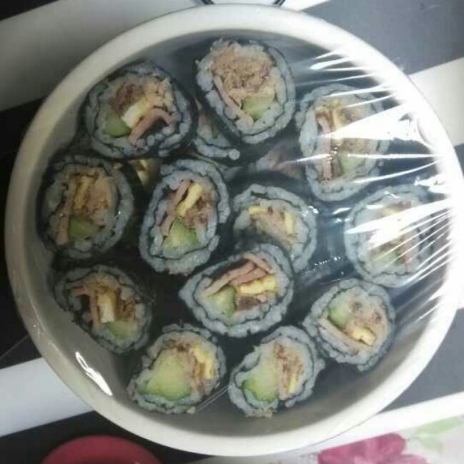 紫菜卷寿司