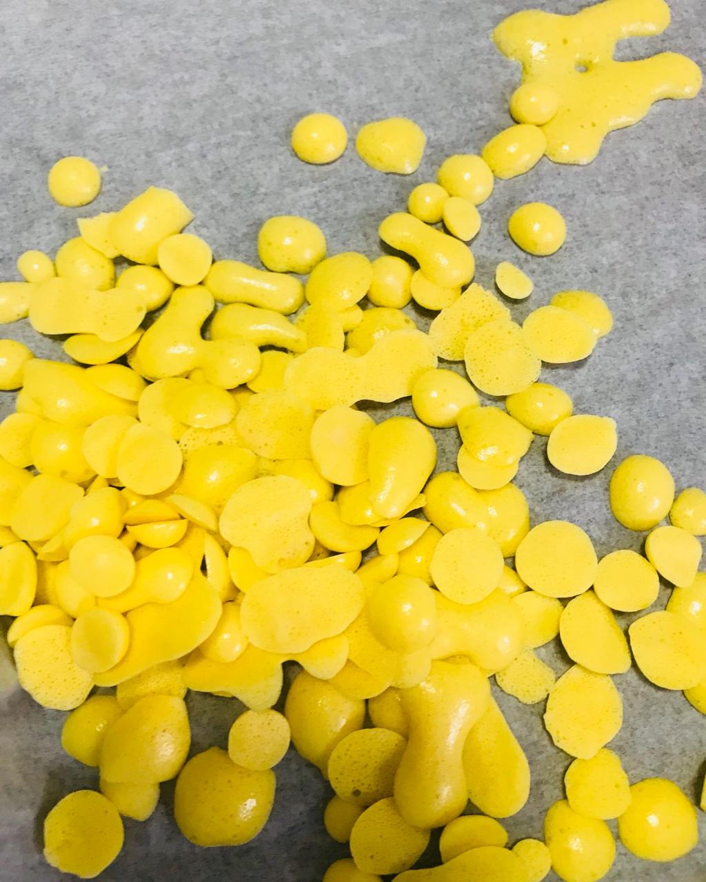 入口即化的无添加蛋黄溶豆