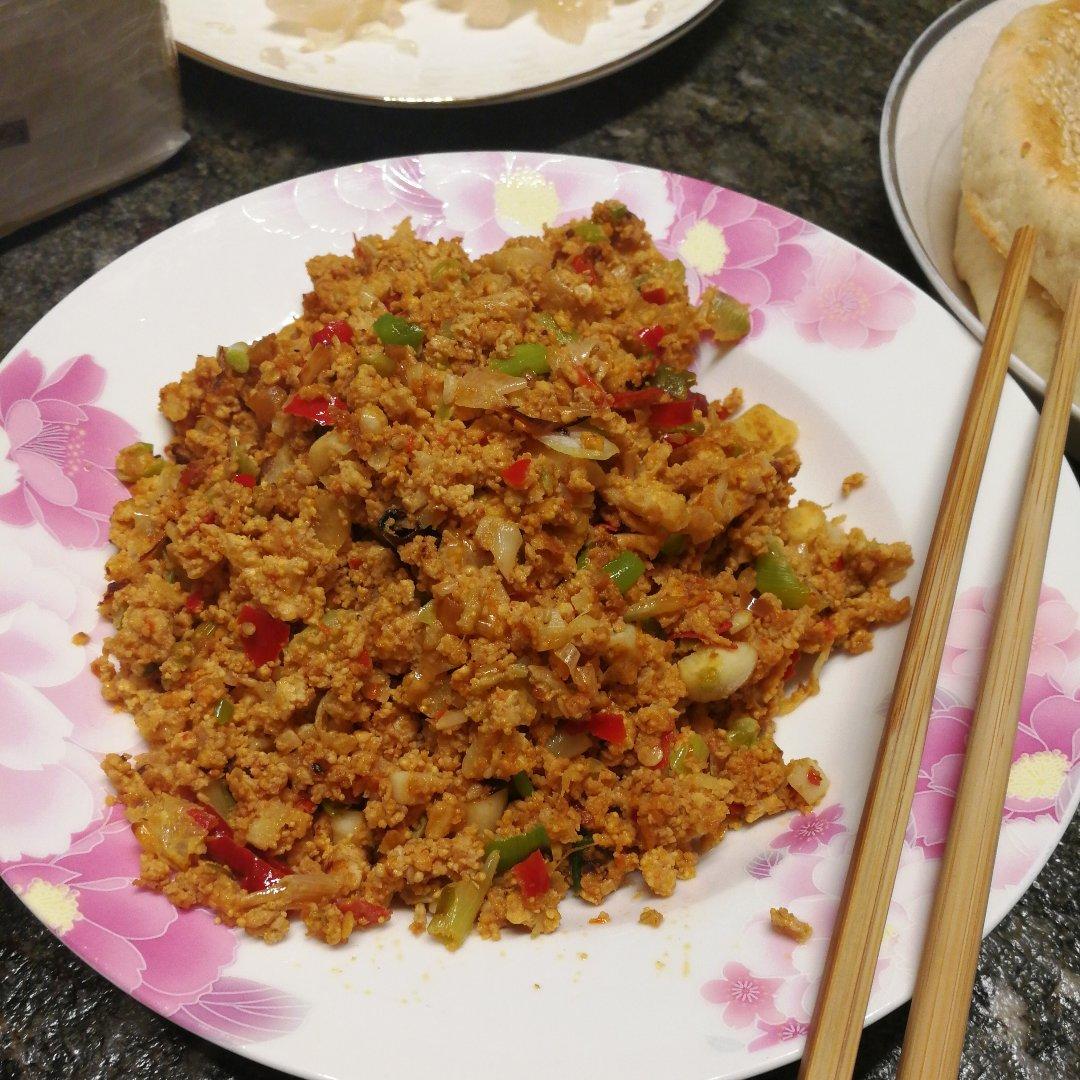 超级好吃的鲤鱼子酱。