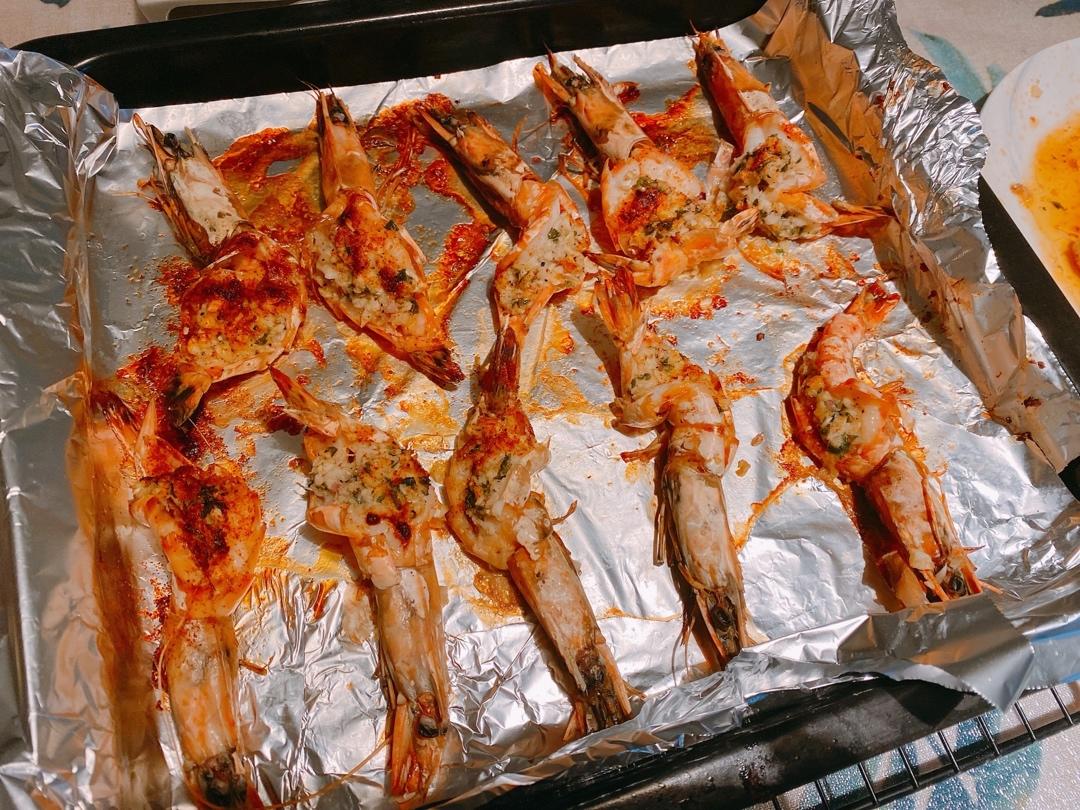 【曼食慢语】蒜香黄油烤大虾