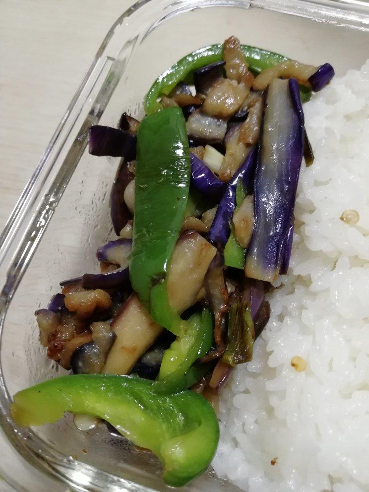 厨师长教你：“小炒茄子”的家常做法，非常下饭