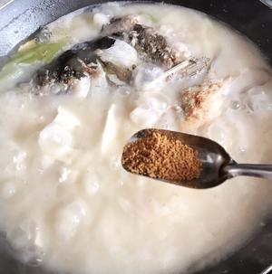 奶白鱼头汤（鲜）的做法 步骤15