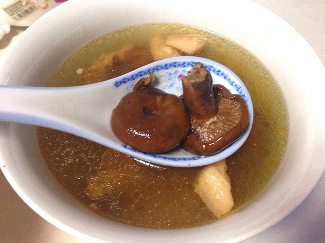 极鲜美菌汤面