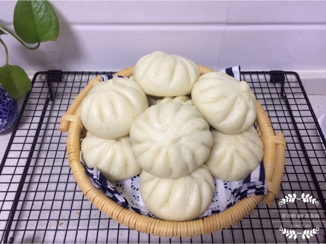 豆沙包 老面版的做法步骤图 小灰灰妈麻 下厨房 豆沙包 老面版的做法步骤图 小灰灰妈麻 下厨房