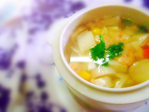 虾仁玉米豆腐汤