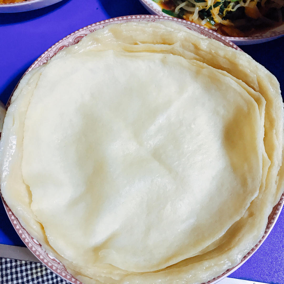 春饼   轻松一次做出十几张的春饼皮