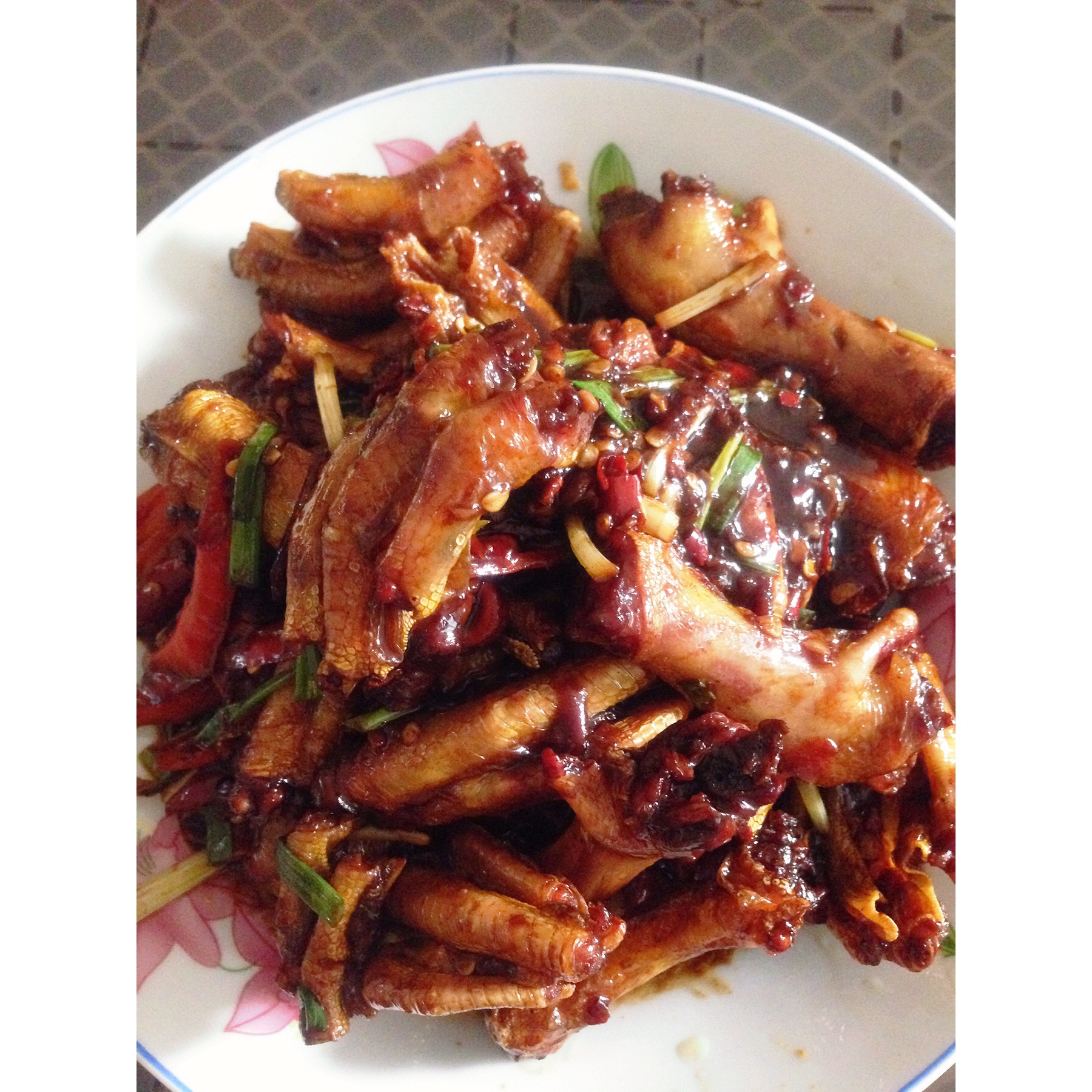 麻辣鸭掌