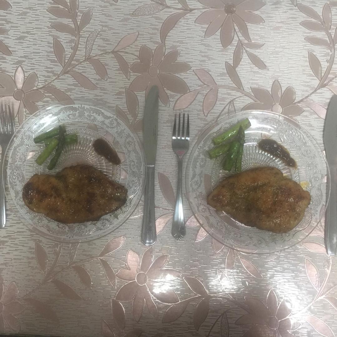 酷炫屌炸天好吃的煎鸡胸肉（香蒜蜂蜜煎鸡胸肉）
