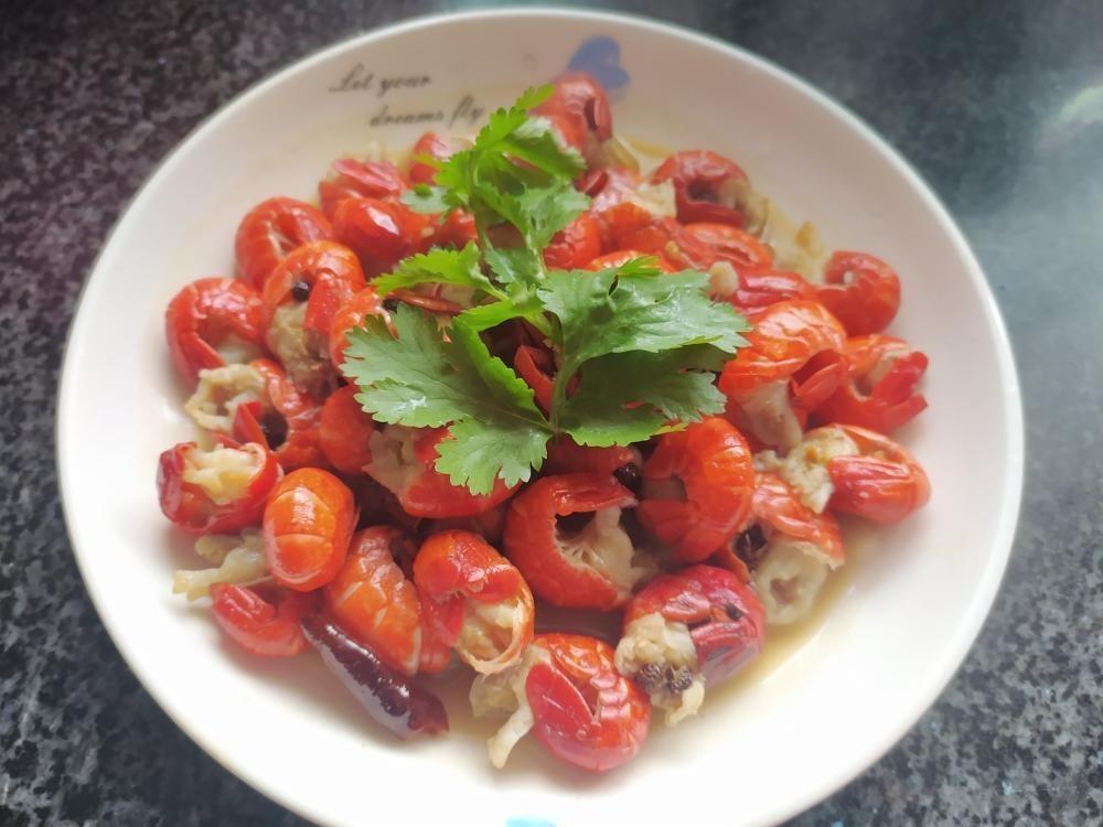 [家常菜]蒜香麻辣小龙虾尾