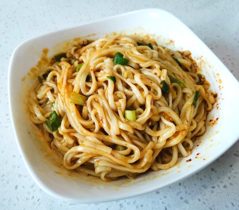 『主』咖喱拌面的做法