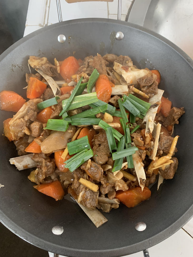 羊肉烧胡萝卜