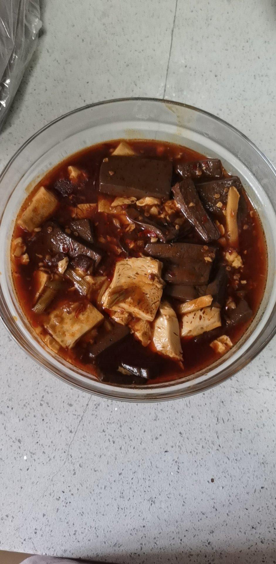 鸭血豆腐