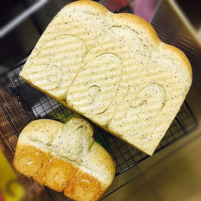 红茶奶酥面包