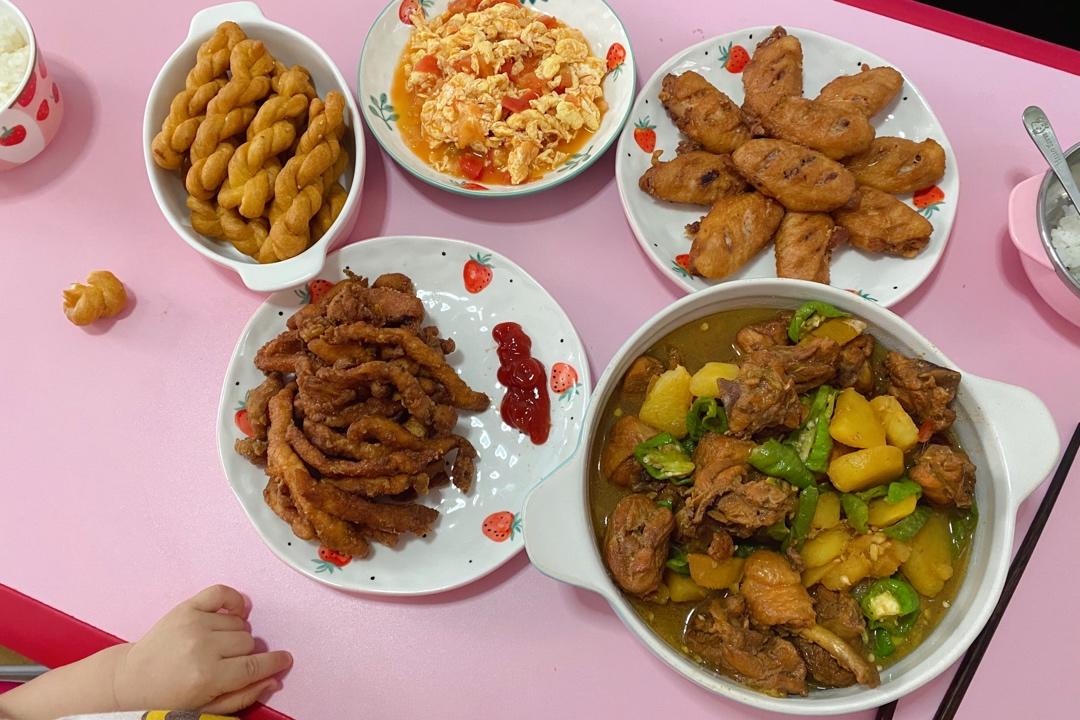 唯有爱与美食不可辜负