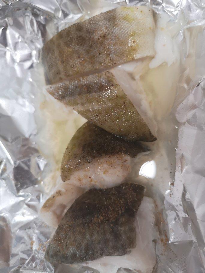 烤箱版快手烤鳕鱼（锡纸信封烤）