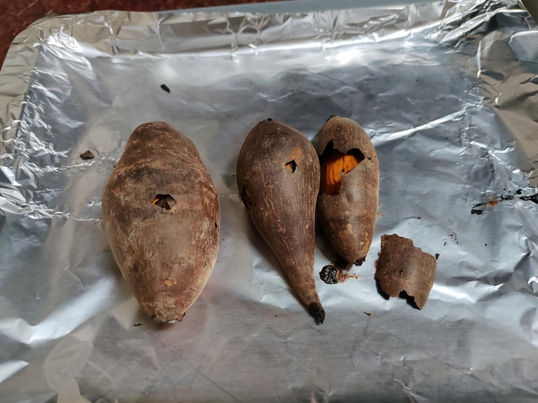 【糯唧唧的烤红薯】糖油四溢皮肉分离外糯里嫩吸溜着吃！