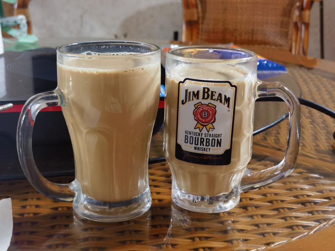 正宗港式丝袜奶茶-史上最强最详细的食谱！新增拉茶视频😍奶香茶靓！
