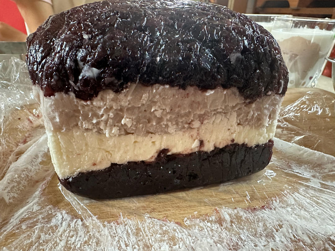 紫米芋泥奶酪砖