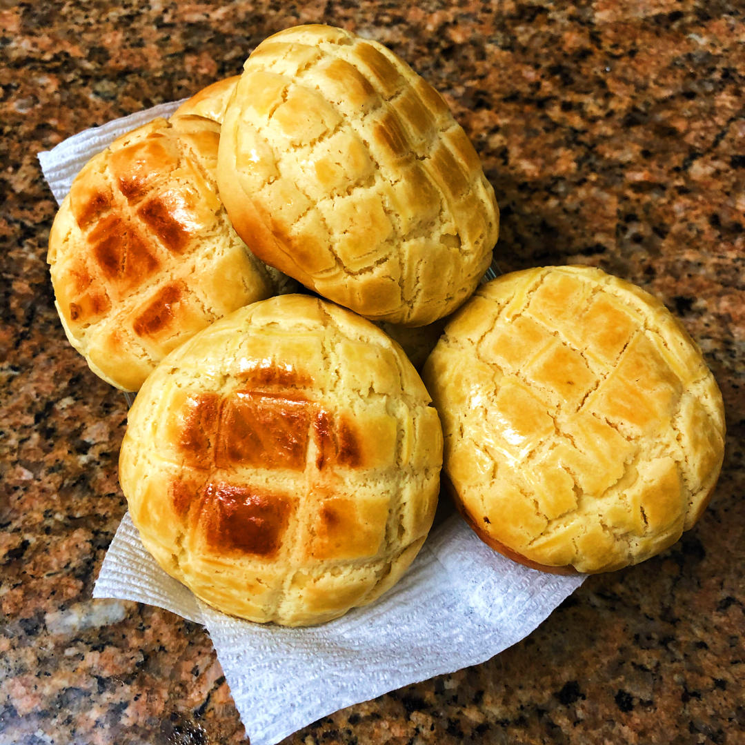 菠萝包