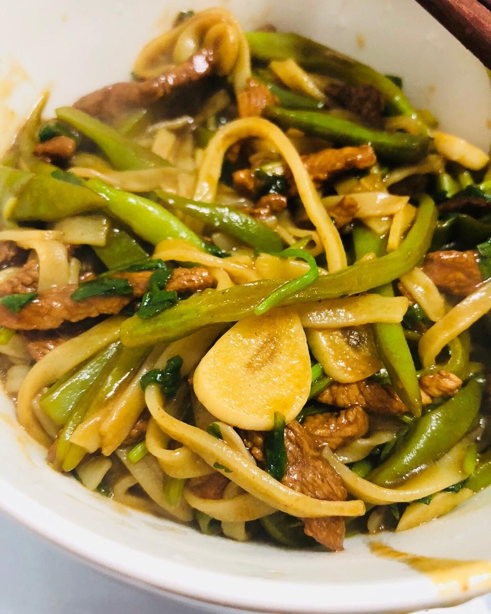 豆角焖面