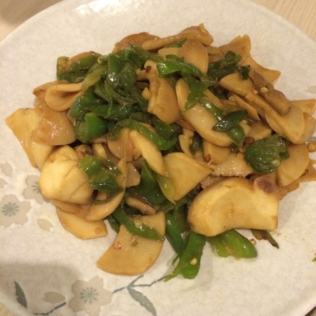青椒素炒杏鲍菇