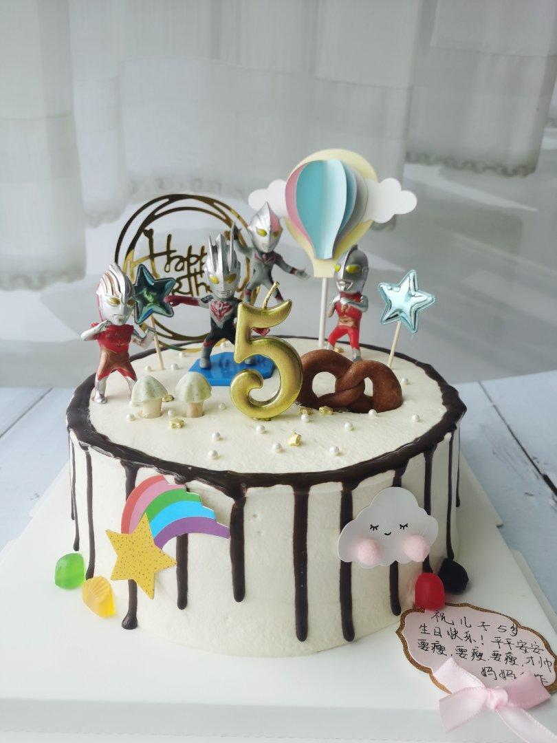 超级无敌美貌简单的刺绣风 奥特曼生日蛋糕