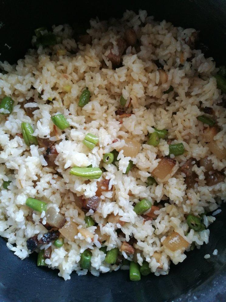 手机用户8382_btkr做的腊肉四季豆焖饭