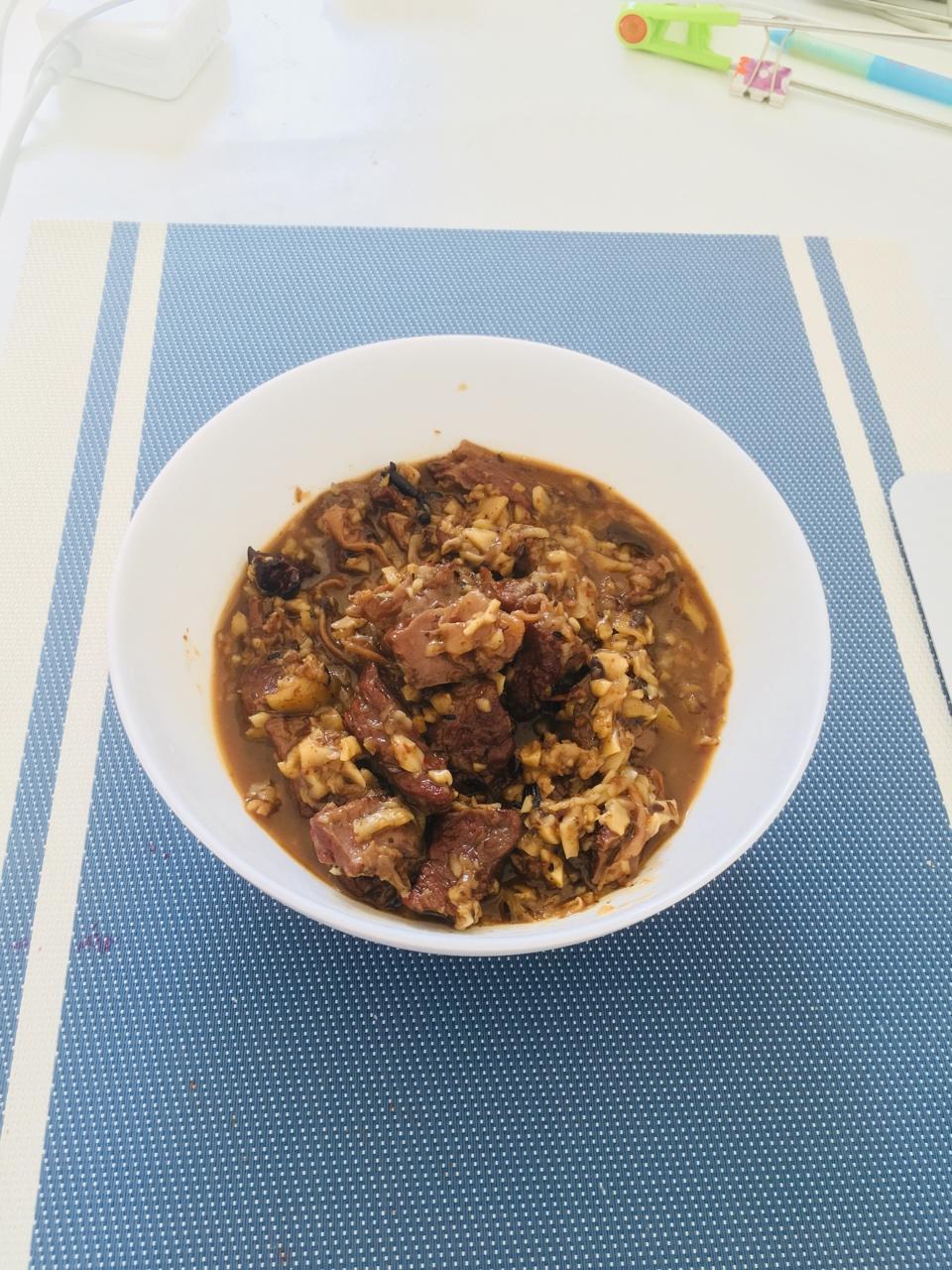巴东牛肉：16层风味超下饭！