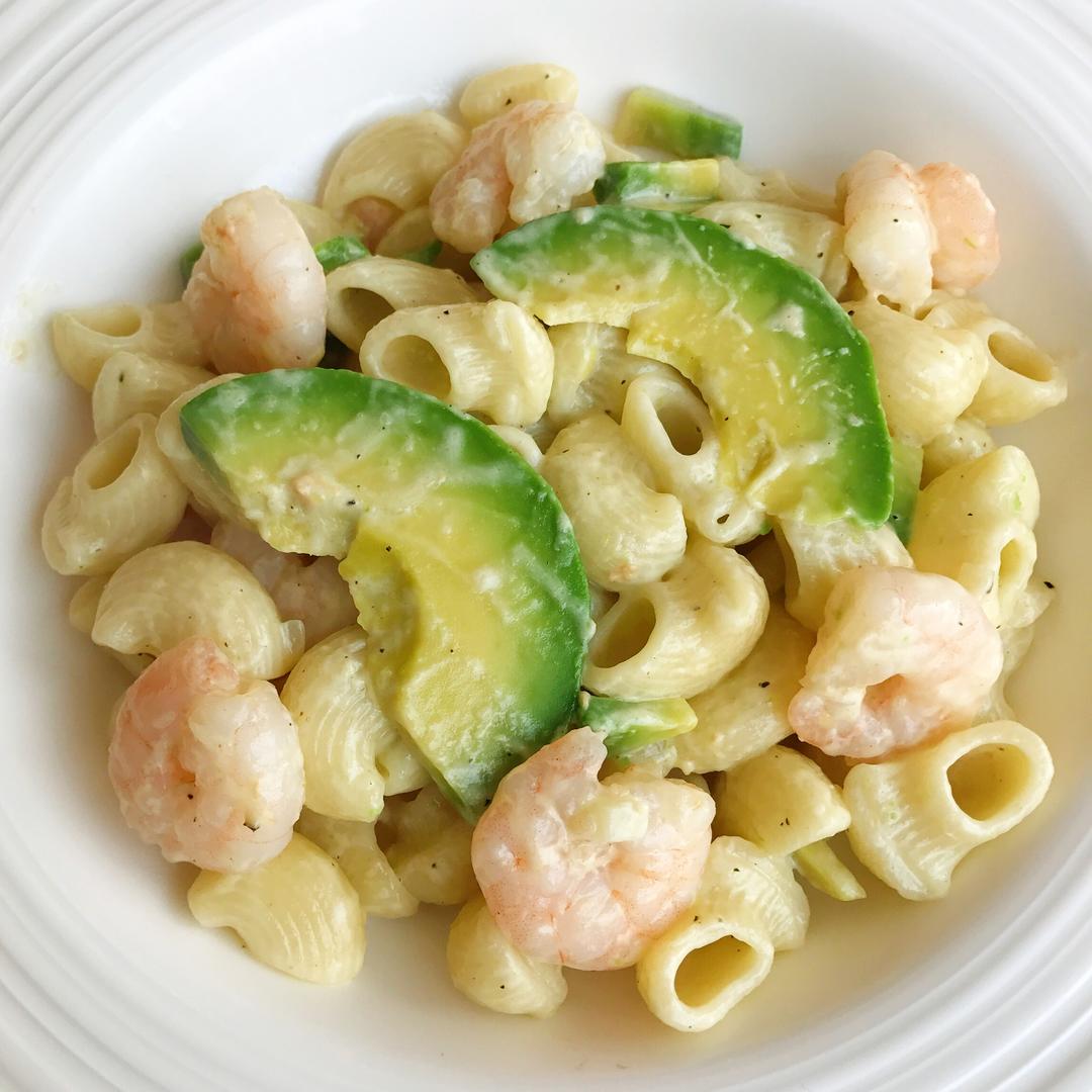 牛油果虾仁意面的做法