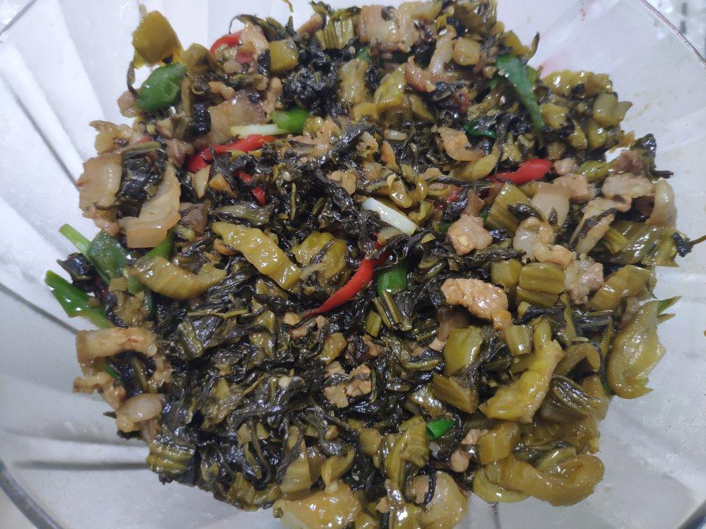 酸菜炒五花肉