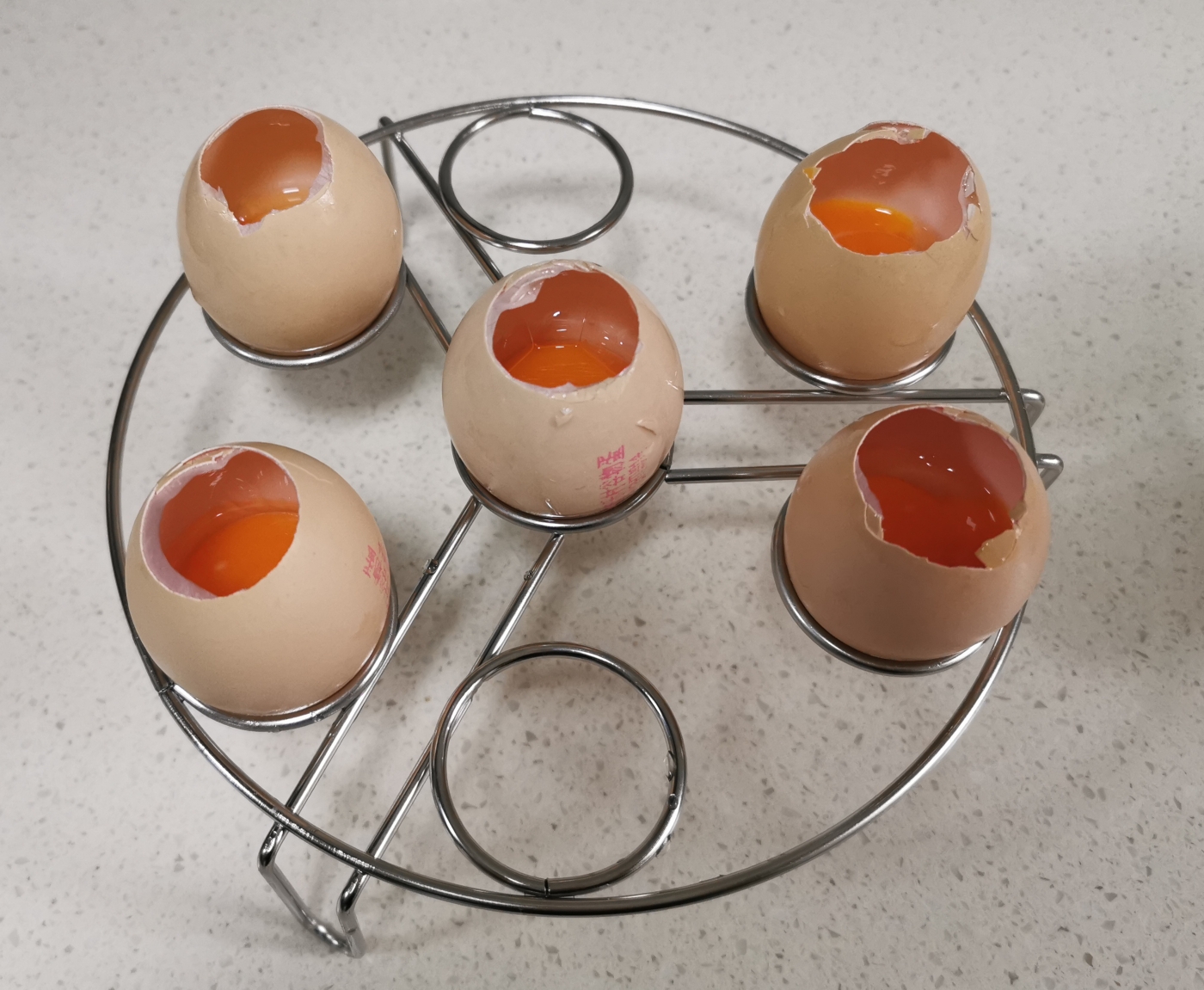 五彩糯米蛋的做法 步骤2