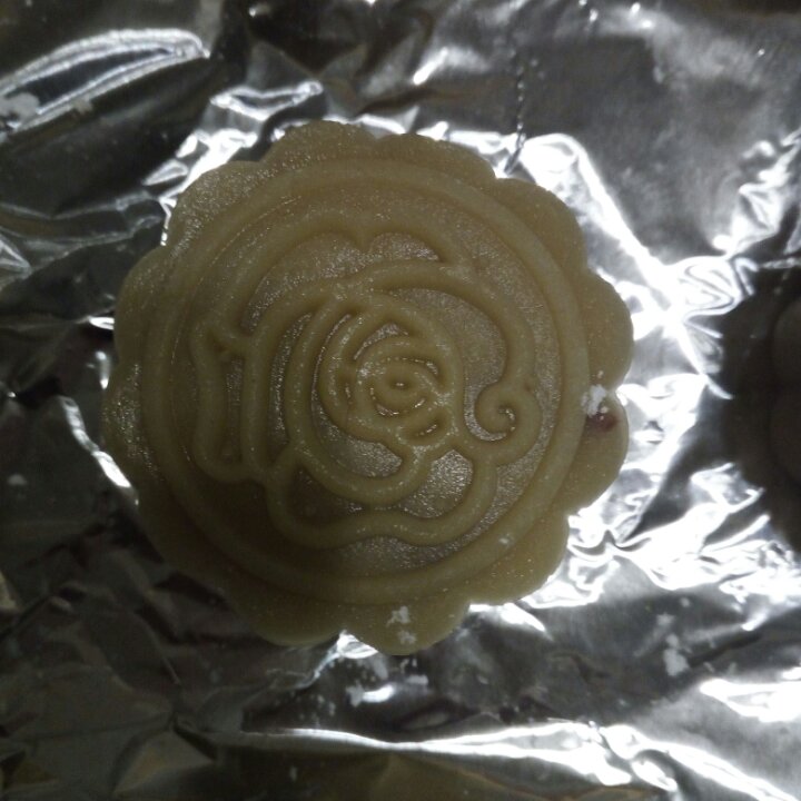 广式月饼—蛋黄冬翅月饼