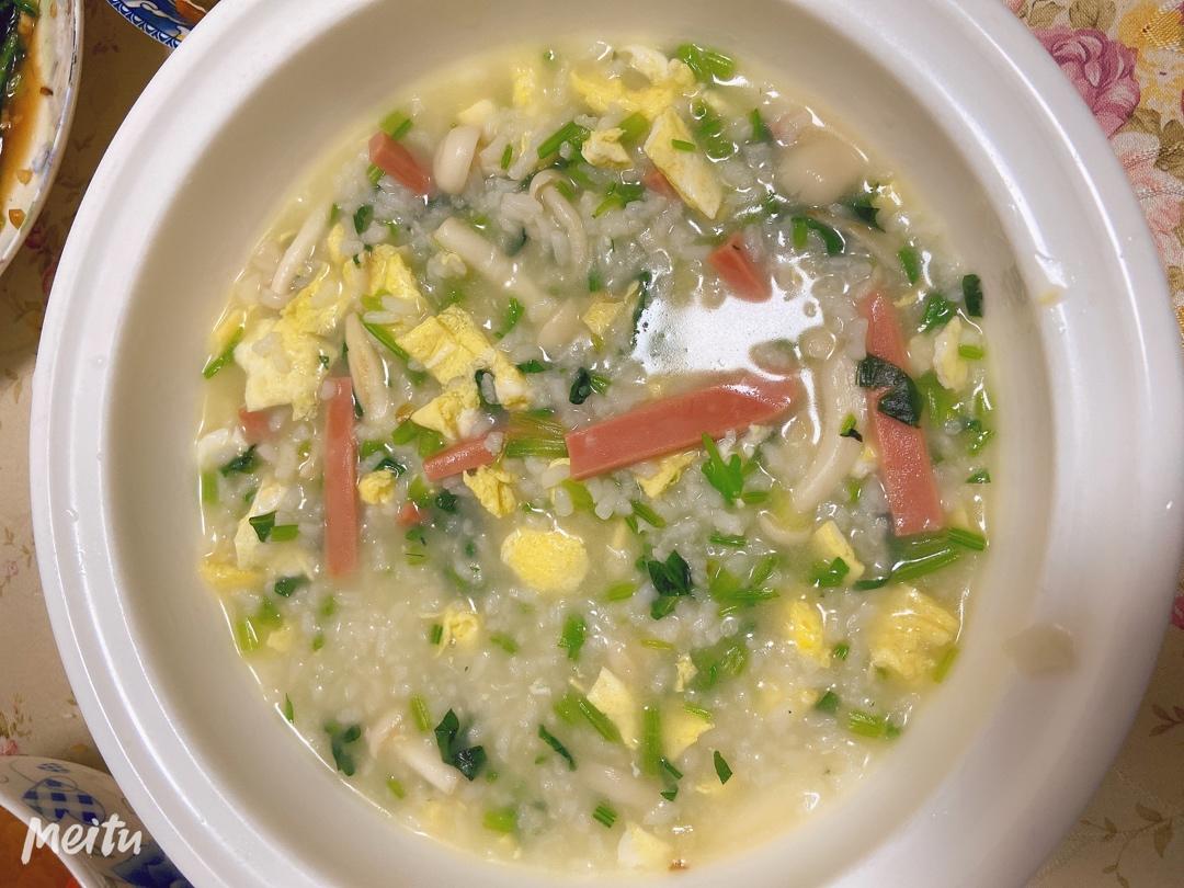 ll柳柳做的三鲜汤(饭)