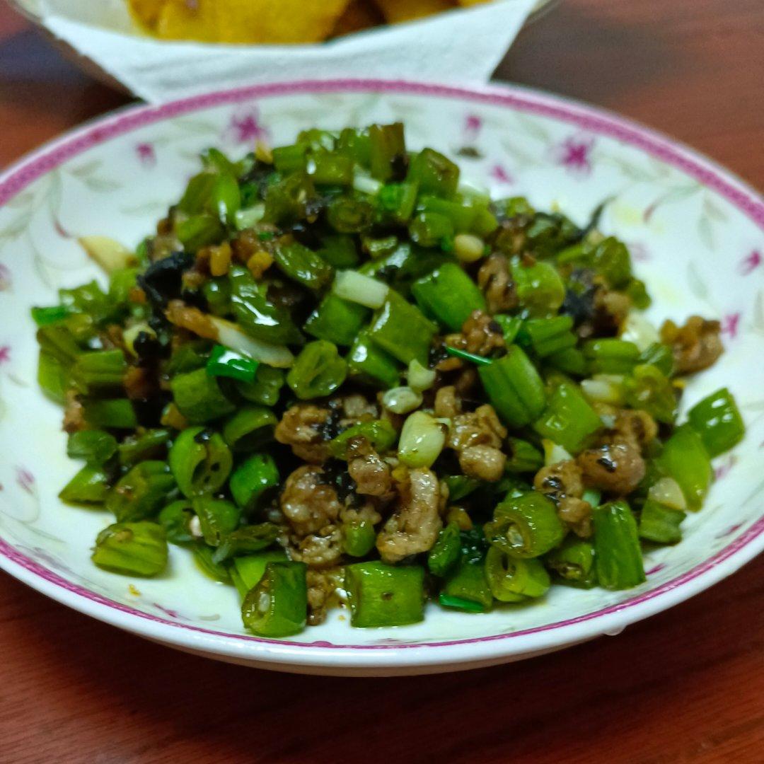 橄榄菜四季豆